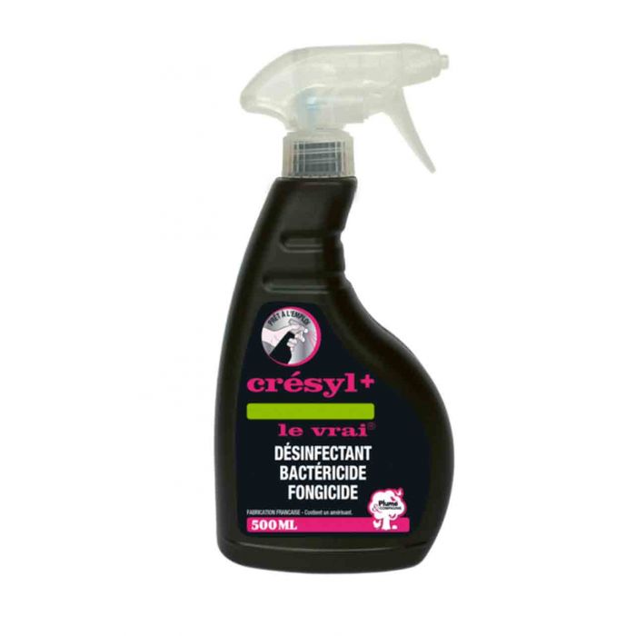 Le CRESYL + Le Vrai en Spray de cgez Plume et Compagnie est un désinfectant  prêt à l'emploi pour l'habitat des animaux